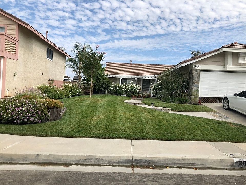 1st image of 28051 Florence Ln