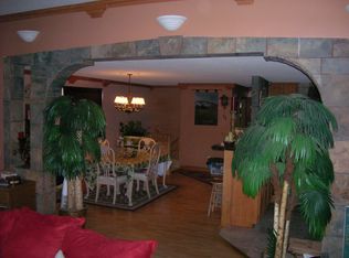 9684 Harbor Ln N, Maple Grove, MN 55369