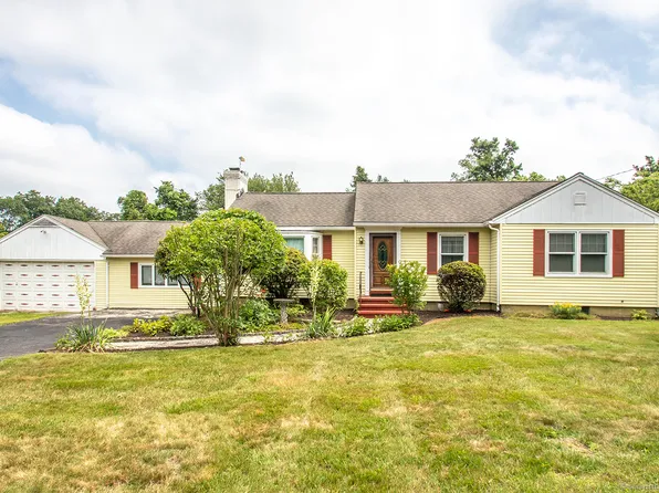 40 Old Orchard Road, Easton, CT 06612