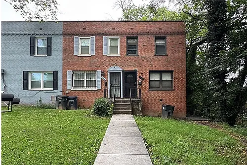 4986 Just St NE Photo 1