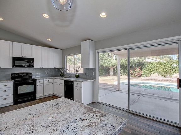 0009-Via Montoya (9)