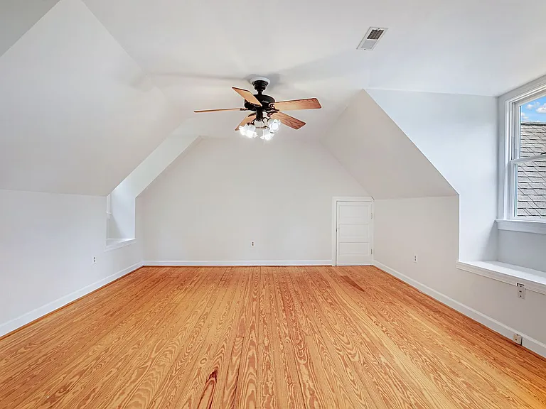4320 Providence Rd — Photo 24