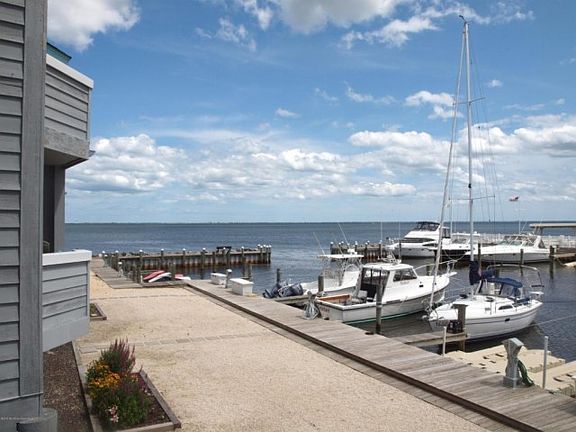 4th image of 5 Grand Bay Hbr