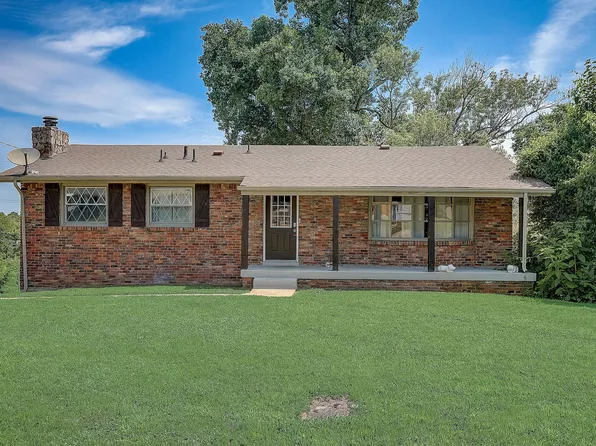 764 Winthorne Dr, Nashville, TN 37217