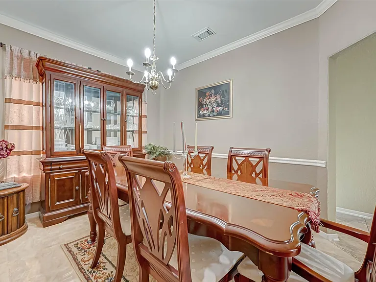 19223 Brook Village Rd — Photo 17