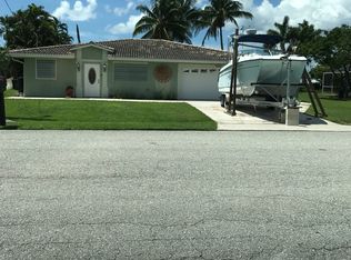 17670 Broadway Ave, Fort Myers Beach, FL 33931