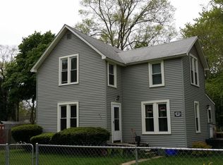 932 Pavone St, Benton Harbor, MI 49022