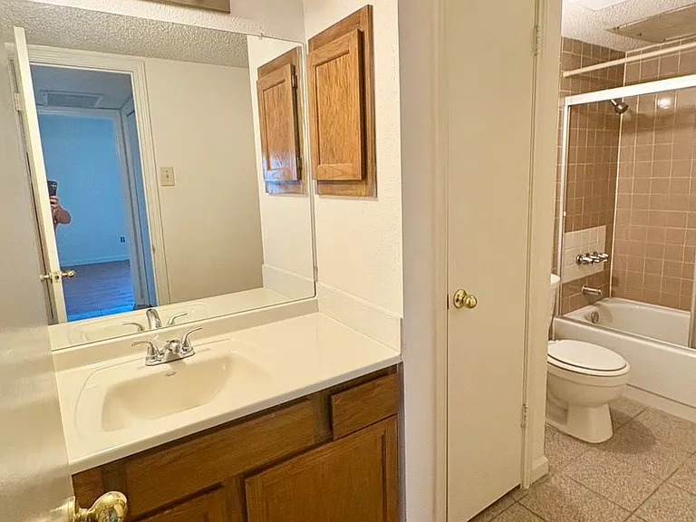 8109 Skillman St #2015 — Photo 11