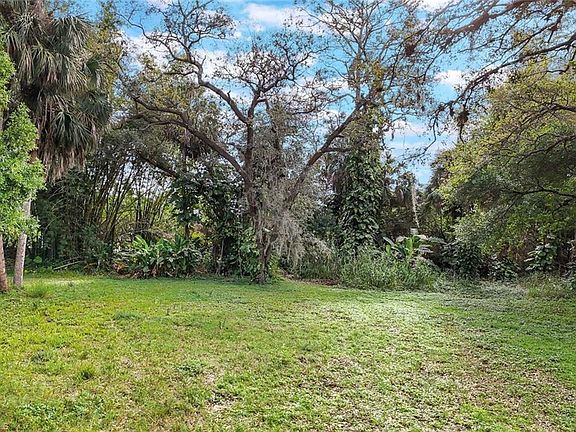 2nd image of 28038 E Brook CIR