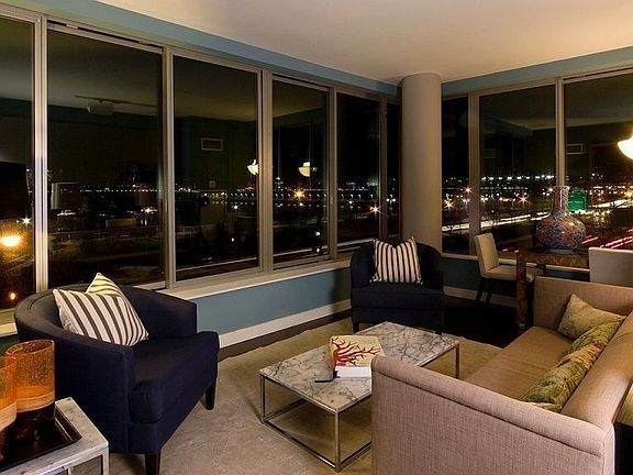 5th image of 34 Desbrosses St APT 512