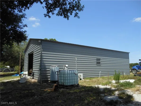1280 Bonneville St, Labelle, FL 33935