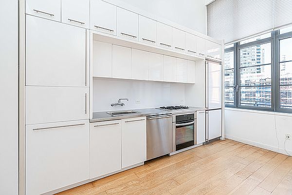 1st image of 2728 Thomson Ave Unit 711