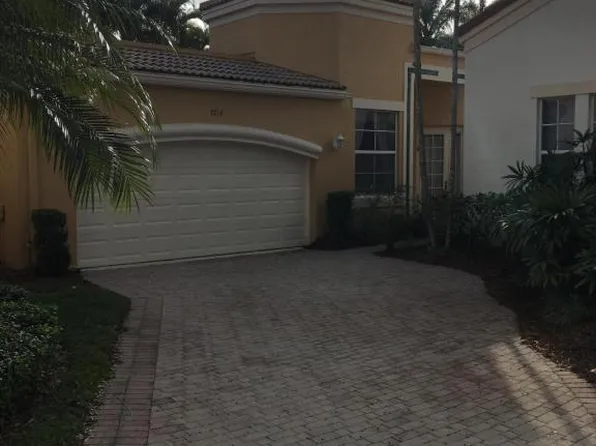 7714 Bougainvillea Ct, West Palm Beach, FL 33412