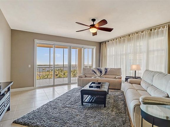 3rd image of 6021 Silver King Blvd Unit 506