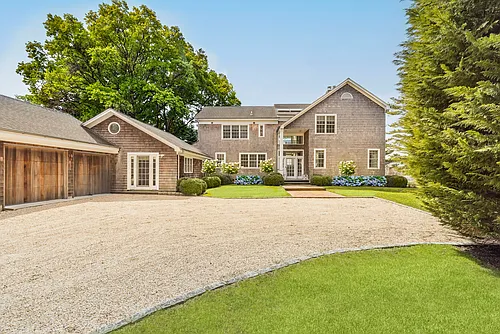 32 Sayres Path Photo 1