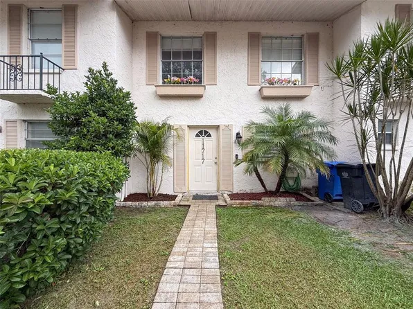 11717 Wesson Cir E, Tampa, FL 33618