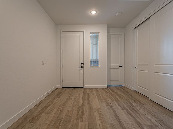 5th image of 21411 W Meadowbrook Ave
