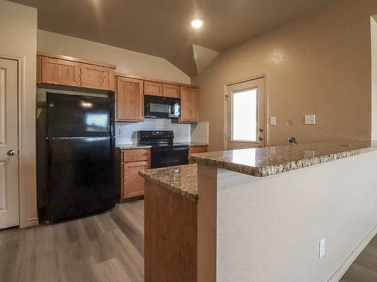 6203 Twistleaf Ln #B — Photo 7