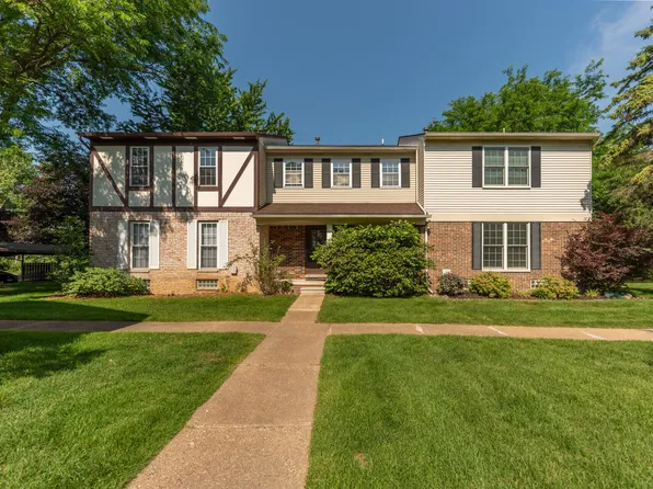 3286 Alpine Dr, Ann Arbor, MI 48108