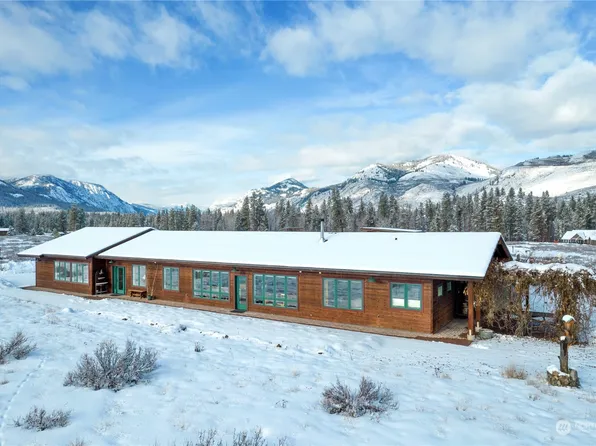16 Lodge Lane, Winthrop, WA 98862