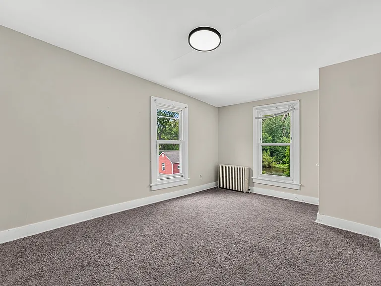 40 Brunswick Ave #2 — Photo 11