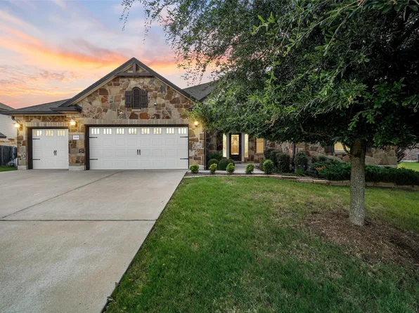 1201 Drummond Cir, Woodway, TX 76712