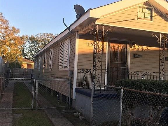 3rd image of 1403 Bartholomew St