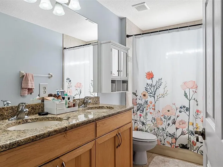 19419 Red Sky Ct — Photo 37