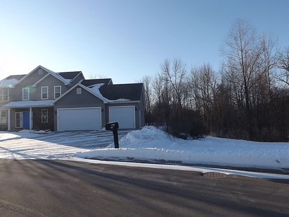2nd image of 1356 Whispering Pines Ln