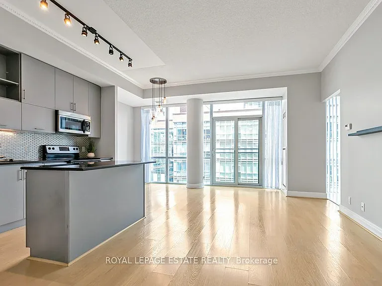 112 George St #S730 — Photo 9