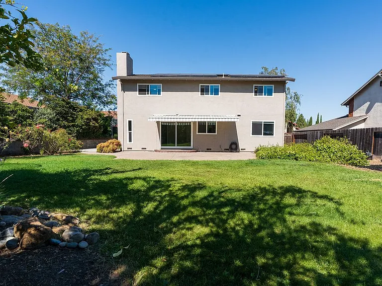 1359 Shade Oak Ln — Photo 16