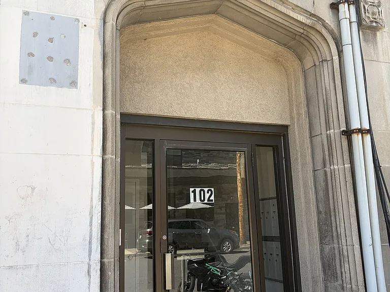 106 Delaware Ave — Photo 2