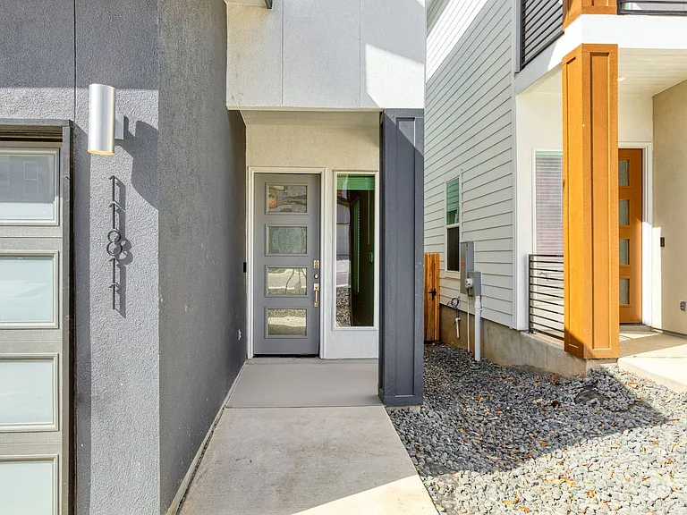 11831 Zarkava Way — Photo 3