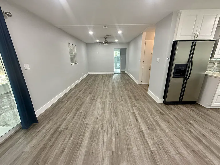 117 Watters Dr — Photo 7