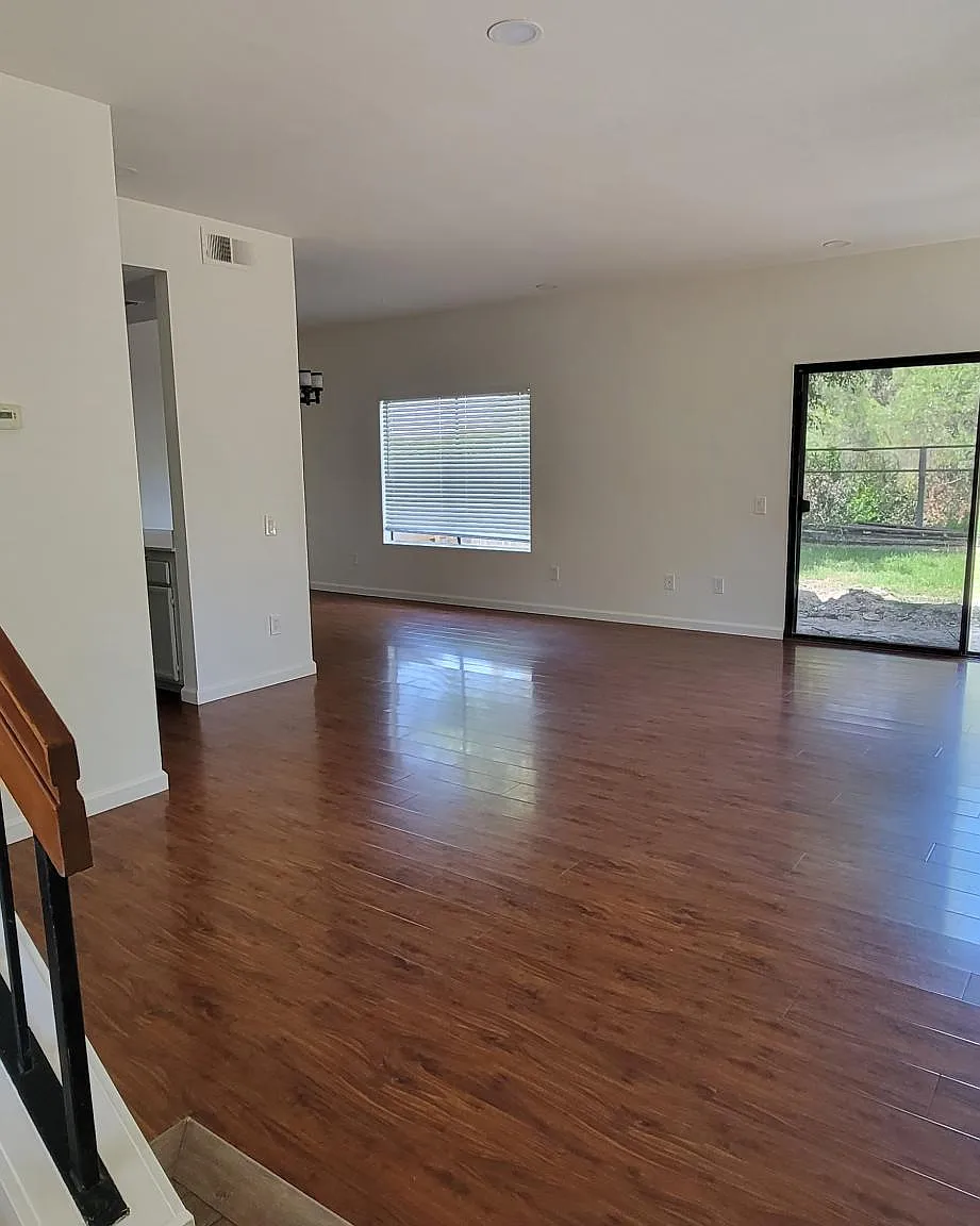 3634 Cheshire Ave — Photo 3