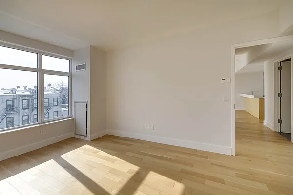 Rented by MNS | media 17