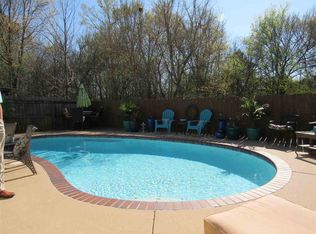 2045 Fox Hill Ln, Jackson, MS 39272