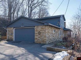 200 Locust St, Mankato, MN 56001