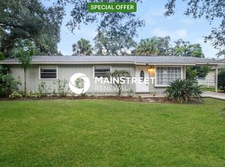 561 Picasso Ave NE, Palm Bay, FL 32907