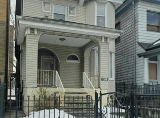 813 Montgomery St, Jersey City, NJ