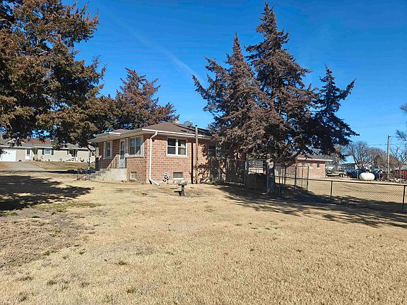 3rd image of 511 Bayard St