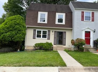 32 Baileys Ct, Silver Spring, MD 20906