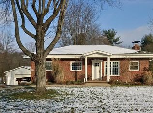 10397 Mapleview St NW, Canal Fulton, OH 44614