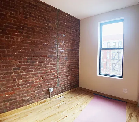 Rented by Bold New York | media 15