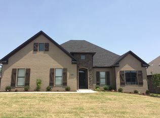 5380 Trinity Crossing Dr, Conway, AR 72034