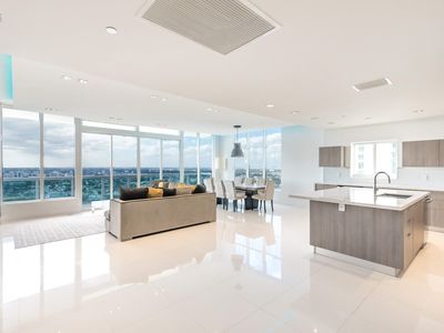 1800 N Bayshore Dr APT 3715, Miami, FL, 33132