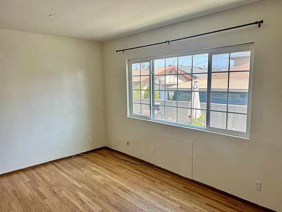 Very spacious living room with lots of natural light