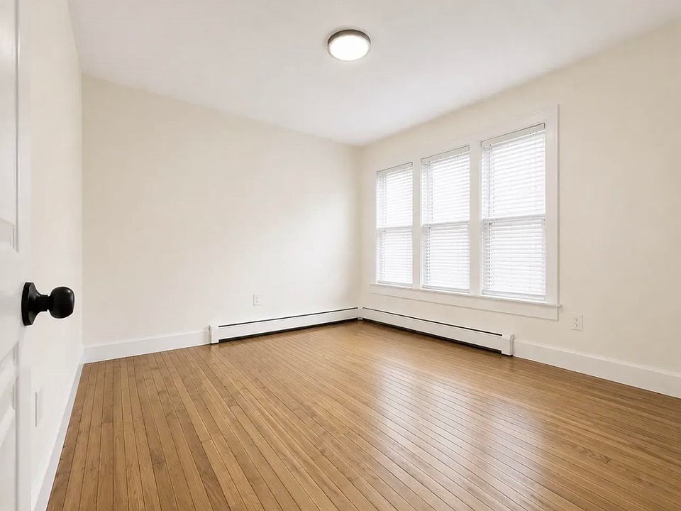 1st image of 408 Central St #1