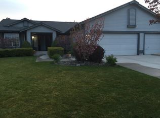 15 Alyssum Ct, Reno, NV 89511