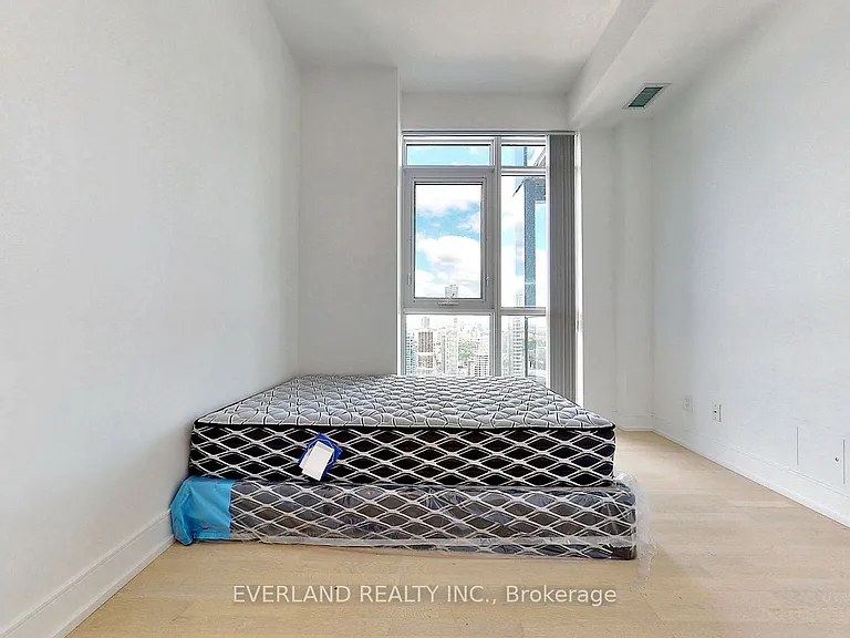 7 Grenville St #6105 — Photo 18